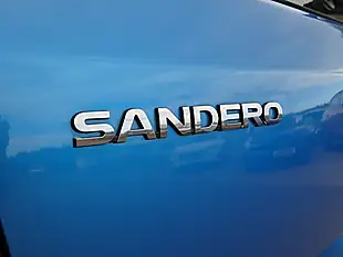 Used 2017 Dacia Sandero Stepway Laureate Azurite Blue - Interior and Exterior details 11