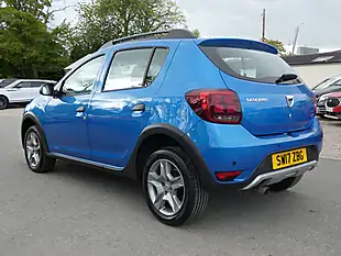 Used 2017 Dacia Sandero Stepway Laureate Azurite Blue - Interior and Exterior details 6