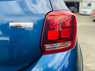 Used 2017 Dacia Sandero Stepway Laureate Blue - Interior and Exterior details 11