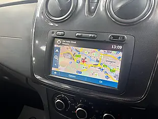 Used 2017 Dacia Sandero Stepway Laureate Grey - Interior and Exterior details 16