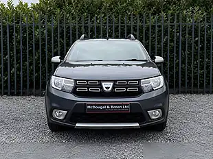 Used 2017 Dacia Sandero Stepway Se Summit Grey - Interior and Exterior details 10