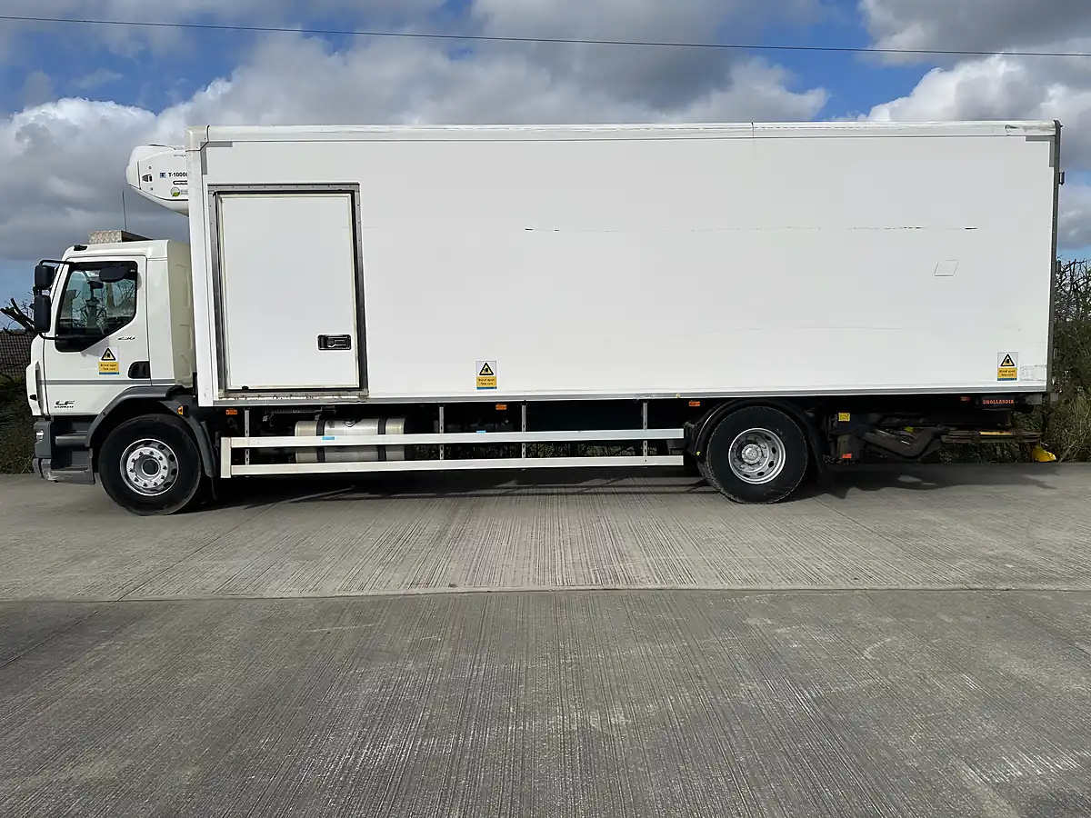 Used 2017 Daf Lf - Interior and Exterior details 3