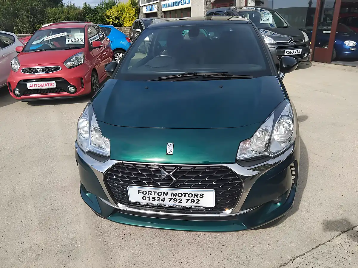 Used 2017 DS Automobiles DS 3 a Rare Green - Interior and Exterior details 4