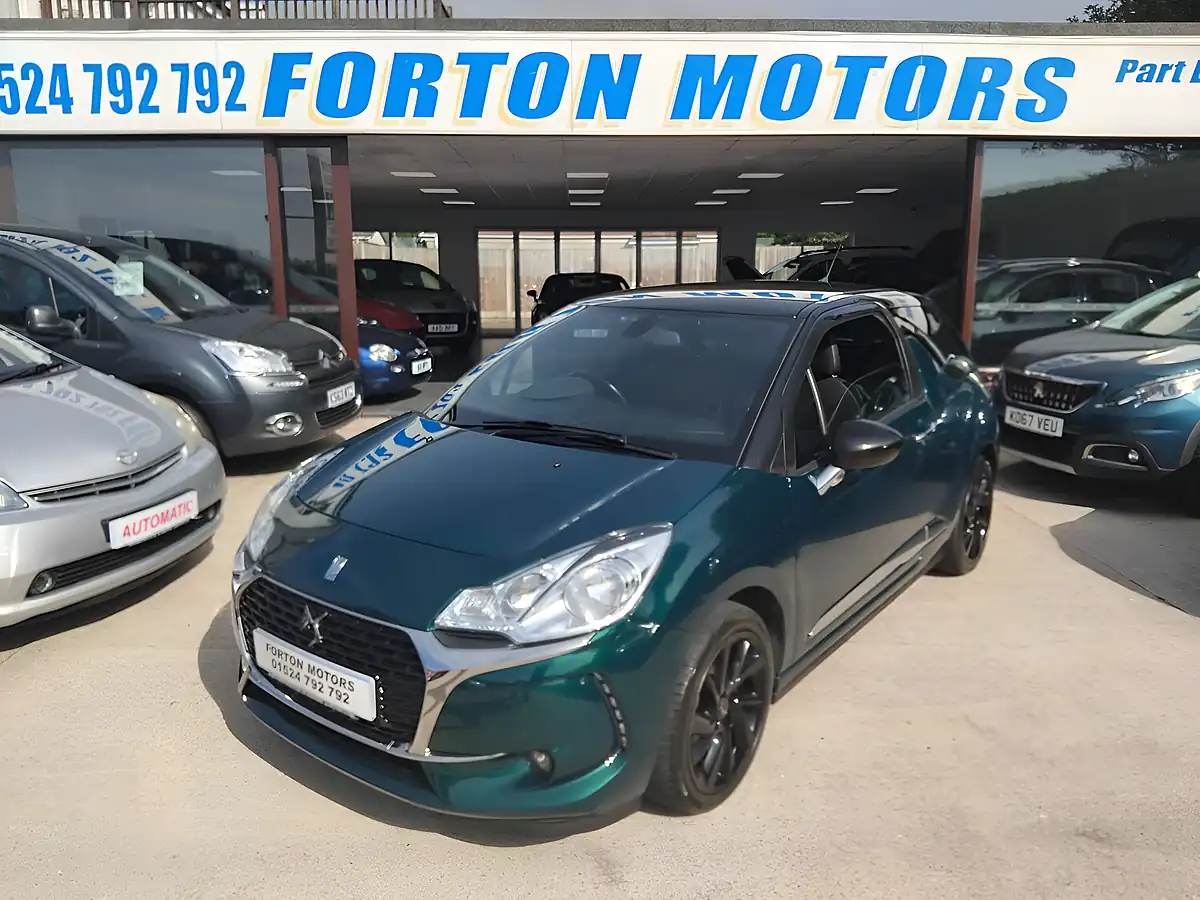 Used 2017 DS Automobiles DS 3 a Rare Green - Interior and Exterior details 9