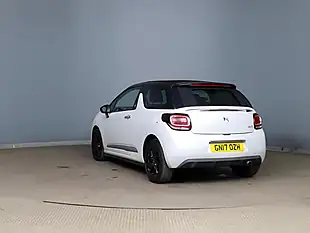 Used 2017 DS Automobiles DS 3 Cabrio Givenchy Le Makeup White - Interior and Exterior details 4
