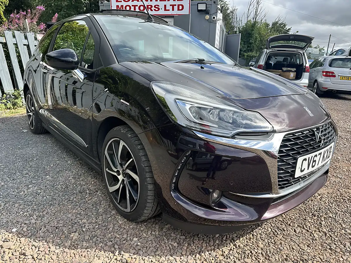 Used 2017 DS Automobiles DS 3 Cabrio Prestige Purple - Front View