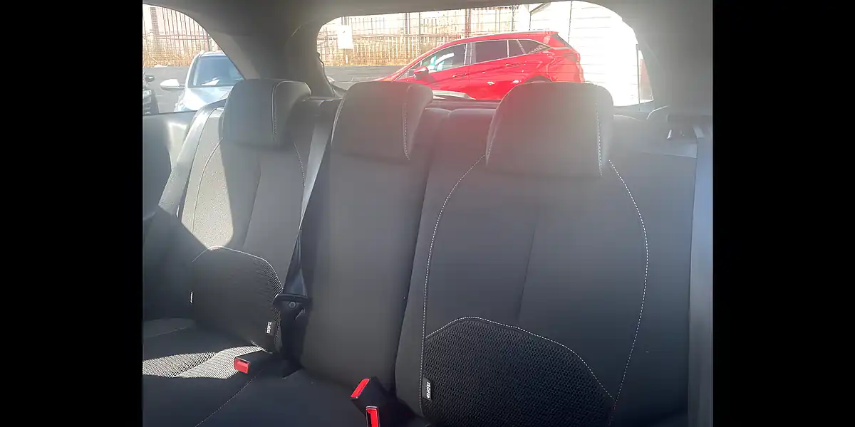 Used 2017 DS Automobiles DS 3 Chic Black - Interior and Exterior details 10
