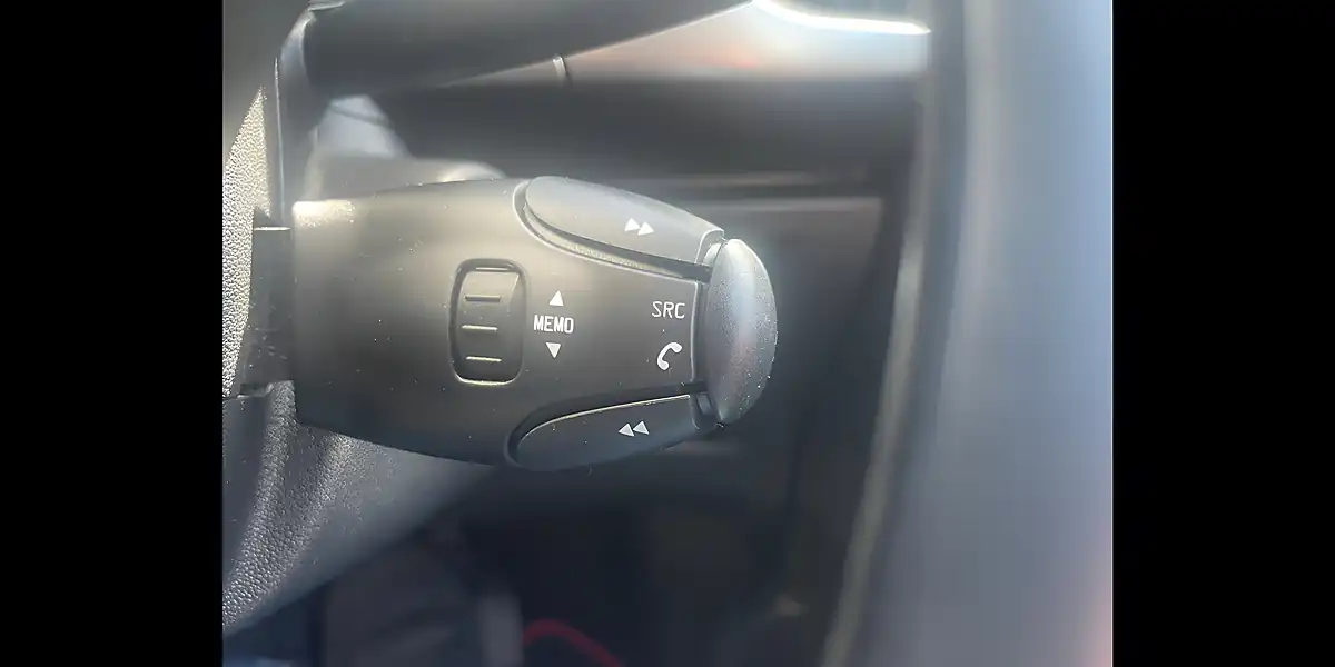 Used 2017 DS Automobiles DS 3 Chic Black - Interior and Exterior details 18