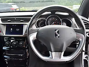 Used 2017 DS Automobiles DS 3 Chic White - Interior and Exterior details 10