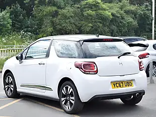 Used 2017 DS Automobiles DS 3 Chic White - Interior and Exterior details 5