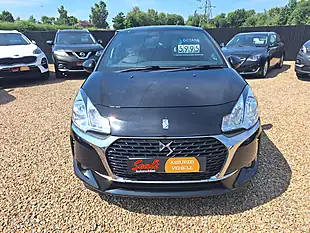 Used 2017 DS Automobiles DS 3 Connected Chic Black - Interior and Exterior details 3