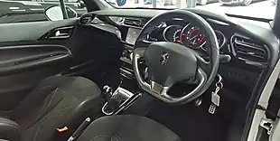Used 2017 DS Automobiles DS 3 Elegance White - Interior and Exterior details 11