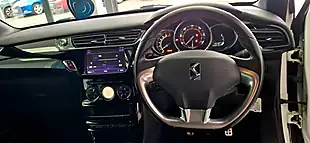 Used 2017 DS Automobiles DS 3 Elegance White - Interior and Exterior details 13