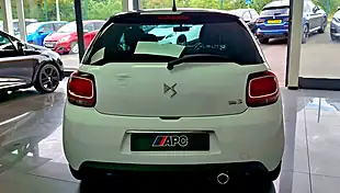 Used 2017 DS Automobiles DS 3 Elegance White - Interior and Exterior details 7
