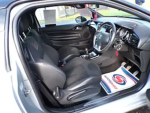 Used 2017 DS Automobiles DS 3 Performance Line Silver - Interior and Exterior details 3
