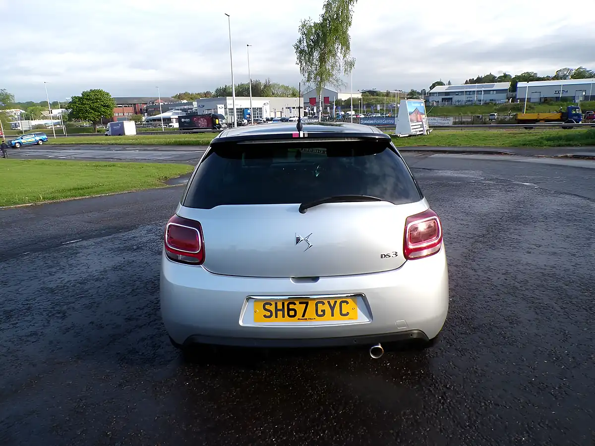 Used 2017 DS Automobiles DS 3 Performance Line Silver - Interior and Exterior details 8