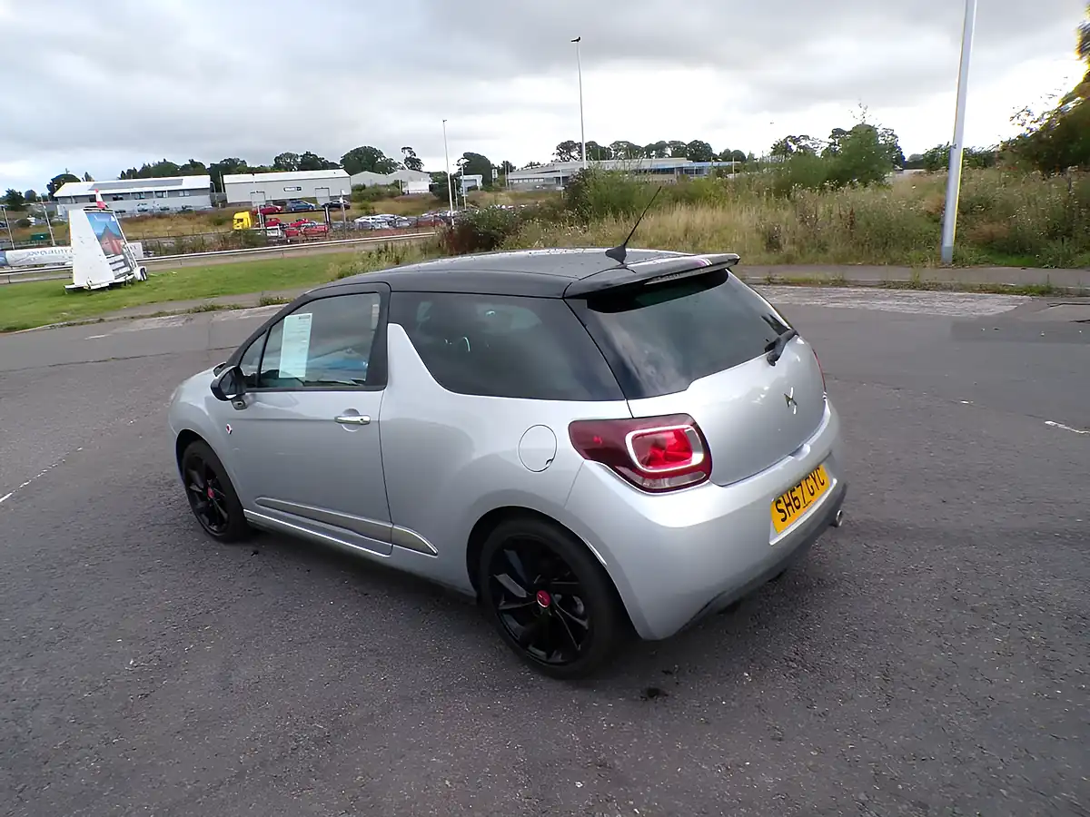 Used 2017 DS Automobiles DS 3 Performance Line Silver - Interior and Exterior details 7