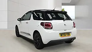 Used 2017 DS Automobiles DS 3 Performance Line White - Interior and Exterior details 4