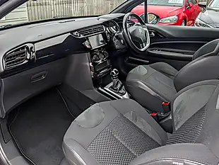 Used 2017 DS Automobiles DS 3 Prestige Purple - Interior and Exterior details 19