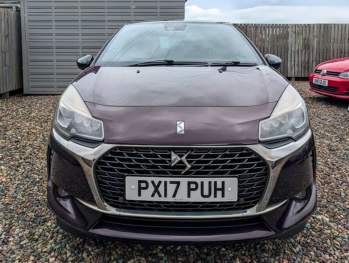 Used 2017 DS Automobiles DS 3 Prestige Purple - Interior and Exterior details 2