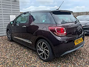 Used 2017 DS Automobiles DS 3 Prestige Purple - Interior and Exterior details 4