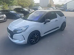 Used 2017 DS Automobiles DS 3 Prestige White - Interior and Exterior details 3