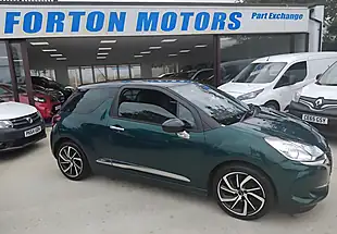 Used 2017 DS Automobiles DS3 One Green - Interior and Exterior details 2