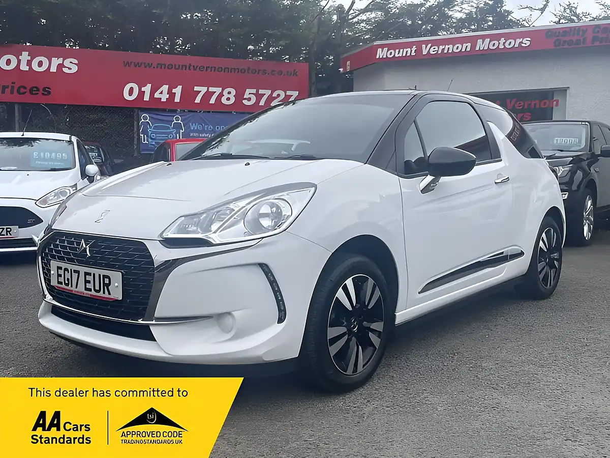 Used 2017 DS DS 3 Chic White - Front View
