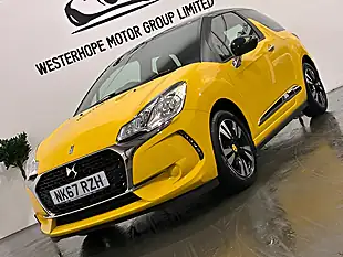 Used 2017 DS DS 3 Chic Yellow - Interior and Exterior details 13
