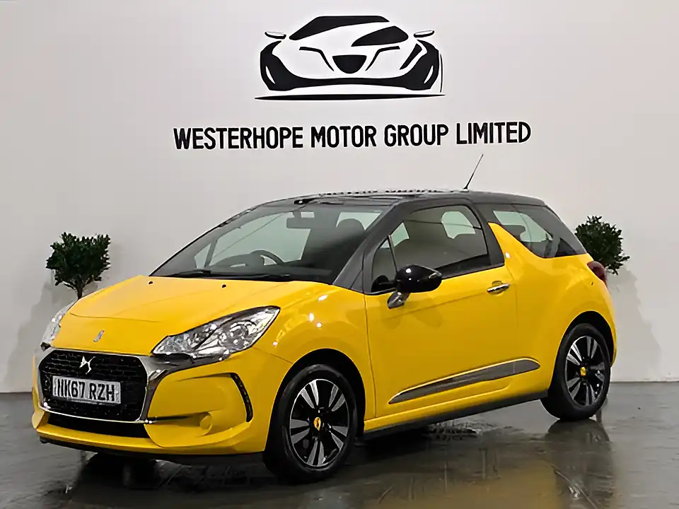 Used 2017 DS DS 3 Chic Yellow - Interior and Exterior details 14
