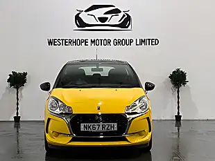 Used 2017 DS DS 3 Chic Yellow - Interior and Exterior details 8