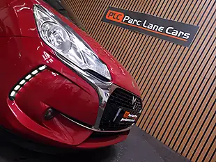 Used 2017 DS DS 3 Elegance Red - Interior and Exterior details 3