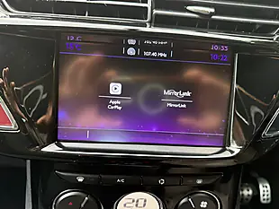Used 2017 DS DS 3 Elegance Red - Interior and Exterior details 14