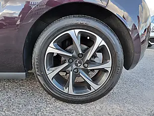 Used 2017 DS DS 3 Elegance Whisper Red Metallic - Interior and Exterior details 13
