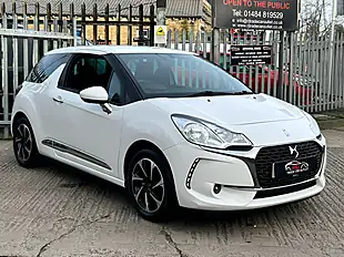 Used 2017 DS DS 3 Elegance White - Interior and Exterior details 5