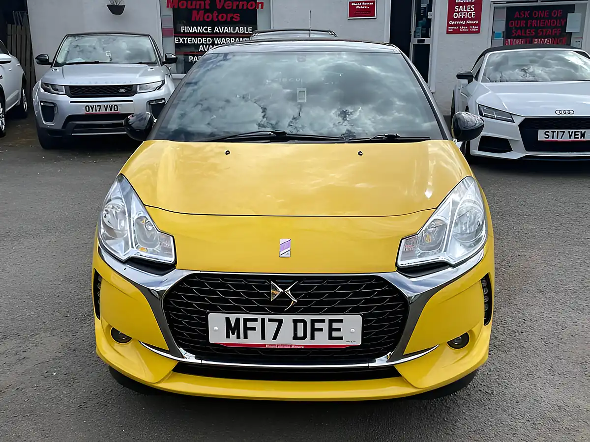 Used 2017 DS DS 3 Performance Line Yellow - Interior and Exterior details 10