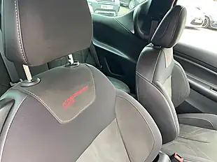 Used 2017 DS DS 3 Performance Line Yellow - Interior and Exterior details 13