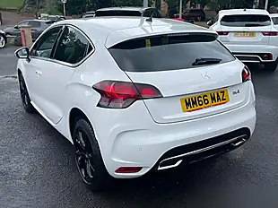 Used 2017 DS DS 4 Prestige White - Interior and Exterior details 6