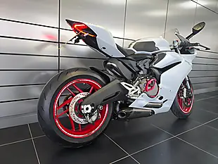 Used 2017 Ducati 959 Panigale White - Interior and Exterior details 4