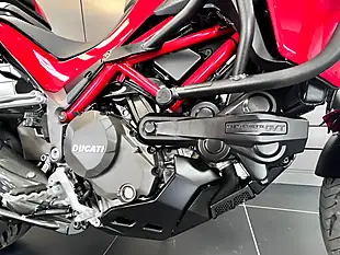 Used 2017 Ducati Multistrada 1200 S Touring Red - Interior and Exterior details 12