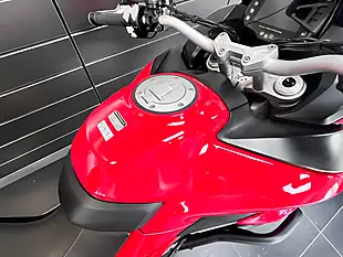Used 2017 Ducati Multistrada 1200 S Touring Red - Interior and Exterior details 16
