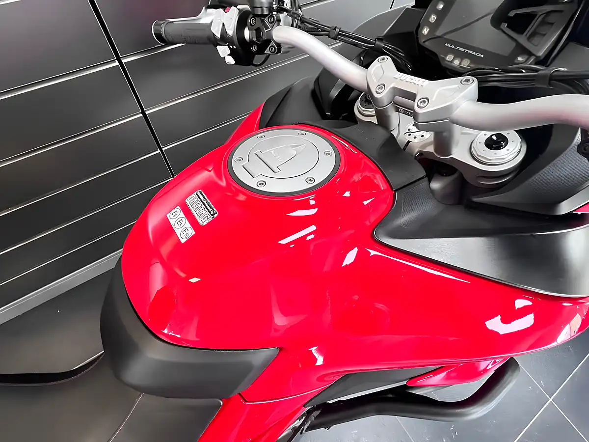 Used 2017 Ducati Multistrada 1200 S Touring Red - Interior and Exterior details 16