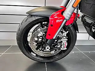 Used 2017 Ducati Multistrada 1200 S Touring Red - Interior and Exterior details 20