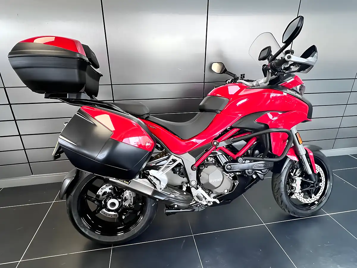 Used 2017 Ducati Multistrada 1200 S Touring Red - Interior and Exterior details 3