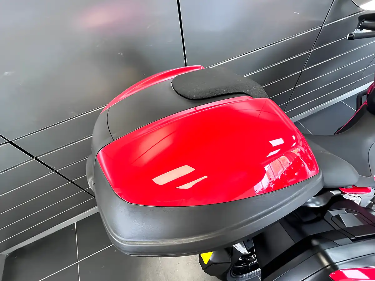Used 2017 Ducati Multistrada 1200 S Touring Red - Interior and Exterior details 9