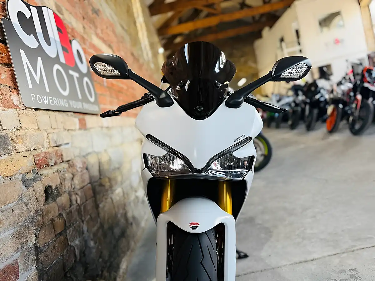 Used 2017 Ducati Supersport S S White - Interior and Exterior details 19