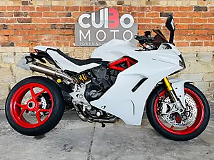 Used 2017 Ducati Supersport S S White - Interior and Exterior details 2