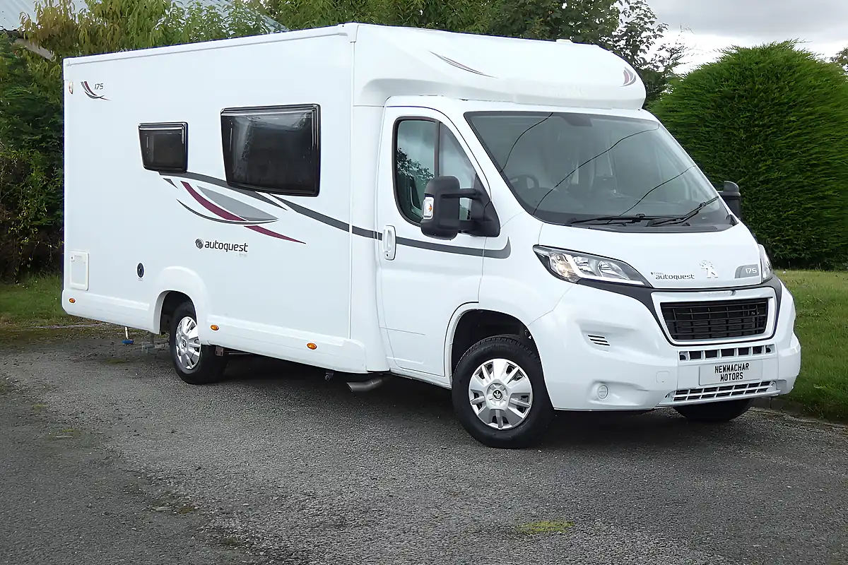 Used 2017 Elddis Autoquest 175 White - Front View