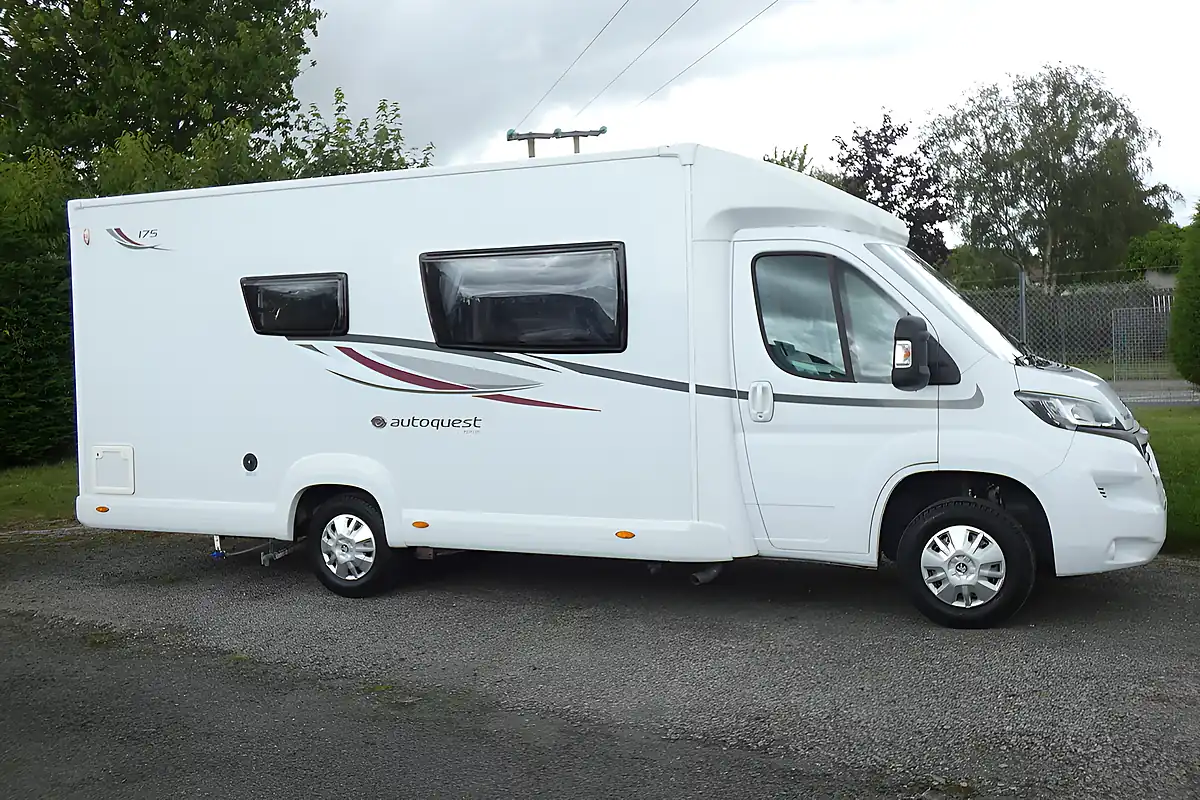 Used 2017 Elddis Autoquest 175 White - Interior and Exterior details 2