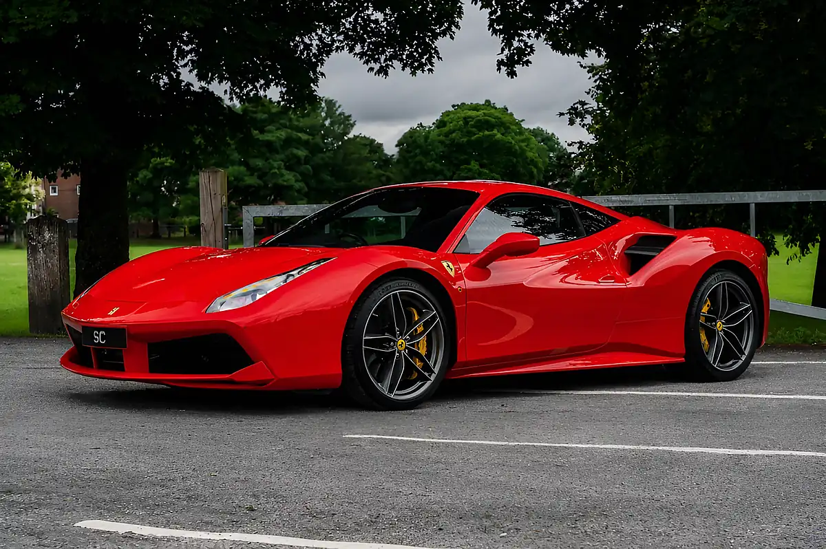 Used 2017 Ferrari 488 Gtb Red - Interior and Exterior details 4